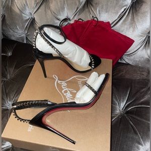 Christian Louboutin So Me sandal💋💋
